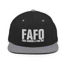 Cargar imagen en el visor de la galería, FAFO Snapback Hat