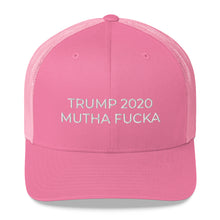 Charger l'image dans la galerie, TRUMP 2020 MF Mesh-back Trucker Hat - Real Tina 40