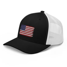 Cargar imagen en el visor de la galería, American Flag Trucker Cap