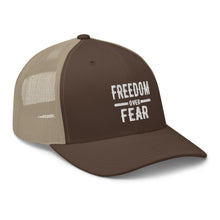 Cargar imagen en el visor de la galería, Freedom over Fear Trucker Cap