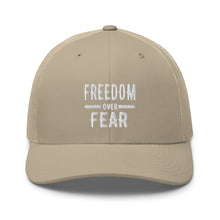Cargar imagen en el visor de la galería, Freedom over Fear Trucker Cap