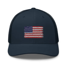 Cargar imagen en el visor de la galería, American Flag Trucker Cap