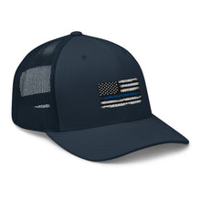 Cargar imagen en el visor de la galería, Thin blue line Trucker Cap
