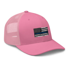 Cargar imagen en el visor de la galería, Thin blue line Trucker Cap