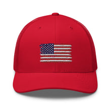 Cargar imagen en el visor de la galería, American Flag Trucker Cap