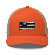 Cargar imagen en el visor de la galería, Thin blue line Trucker Cap