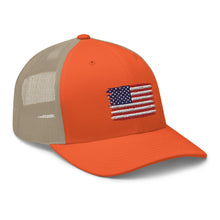 Cargar imagen en el visor de la galería, American Flag Trucker Cap