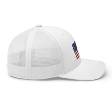 Cargar imagen en el visor de la galería, American Flag Trucker Cap