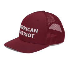 Cargar imagen en el visor de la galería, American Patriot Trucker Cap