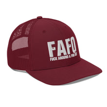 Cargar imagen en el visor de la galería, FAFO Trucker Cap