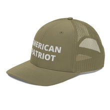 Cargar imagen en el visor de la galería, American Patriot Trucker Cap
