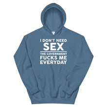 Cargar imagen en el visor de la galería, Government F**ks me Everyday Unisex Hoodie