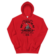 Charger l'image dans la galerie, Don’t tread on me Unisex Hoodie