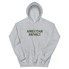 Charger l'image dans la galerie, American Patriot Camouflage Unisex Hoodie