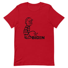 Cargar imagen en el visor de la galería, Trump piss on Biden Short-Sleeve Unisex T-Shirt