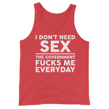 Cargar imagen en el visor de la galería, Government F**ks Me Everyday! Unisex Tank Top