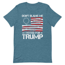 Cargar imagen en el visor de la galería, I voted for TRUMP Short-Sleeve Unisex T-Shirt