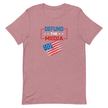 Charger l'image dans la galerie, DEFUND THE MEDIA Short-Sleeve Unisex T-Shirt
