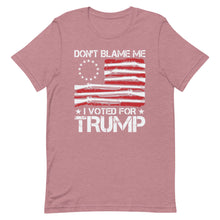 Cargar imagen en el visor de la galería, I voted for TRUMP Short-Sleeve Unisex T-Shirt