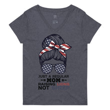Cargar imagen en el visor de la galería, Moms raising LIONS NOT SHEEP Women’s recycled v-neck t-shirt