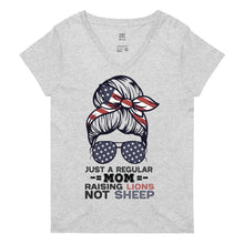 Cargar imagen en el visor de la galería, Moms raising LIONS NOT SHEEP Women’s recycled v-neck t-shirt