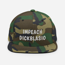 Cargar imagen en el visor de la galería, Snapback Hat impeach dickblasio
