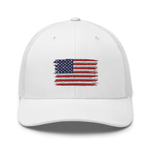 Cargar imagen en el visor de la galería, American Flag Trucker Cap
