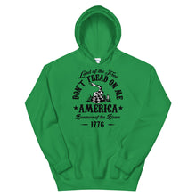 Load image into Gallery viewer, Don’t tread on me Unisex Hoodie
